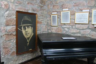 55 Inside the museum for Carlos Gardel IMG_9439.jpg